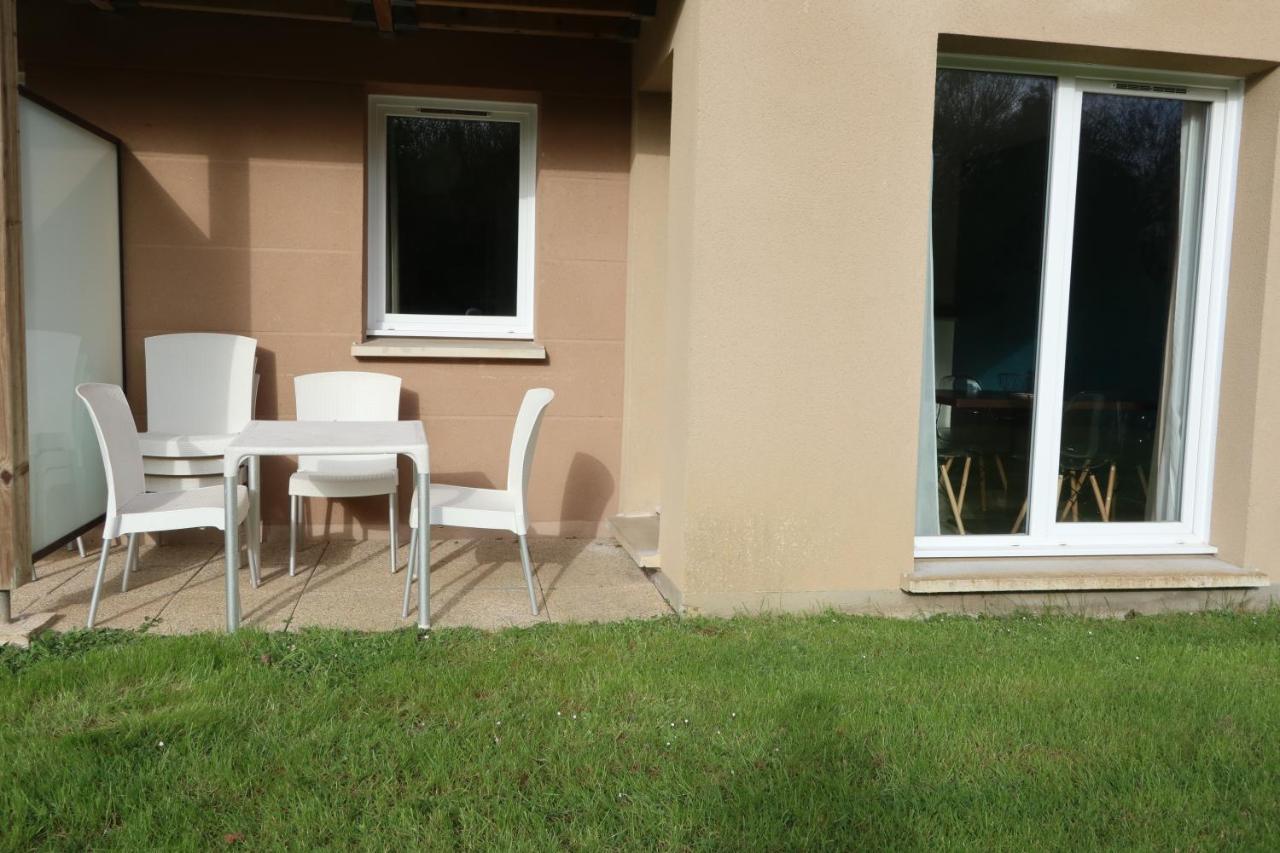 Charmant 2 Pieces Proche D Honfleur, Piscine En Saison, Parking Gratuit, Wifi エクモヴィル エクステリア 写真