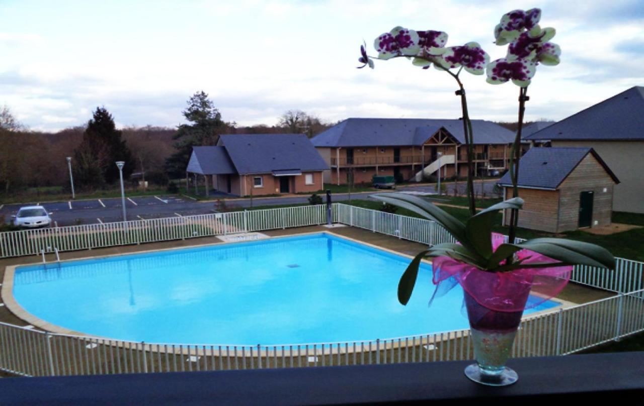 Charmant 2 Pieces Proche D Honfleur, Piscine En Saison, Parking Gratuit, Wifi エクモヴィル エクステリア 写真